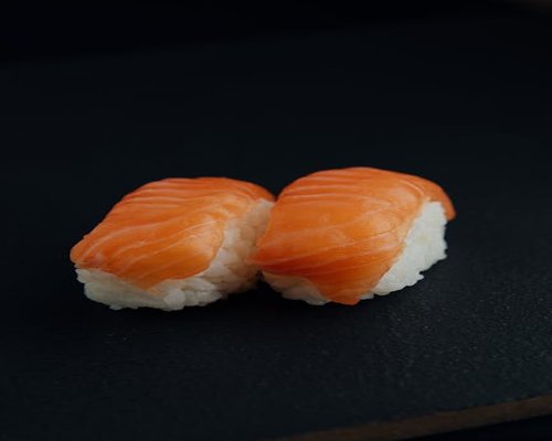 fresh salmon rich in omega 3
